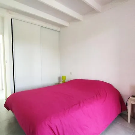 Maisonnette Au Calme A Sur 4 Pers 別荘